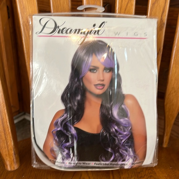 Dreamgirl Wig - Picture 1 of 1